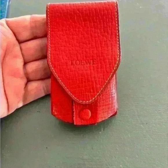 Loewe red leather card holder. Unique collector piece and in EUC - no rubbing - Picture 3 of 10